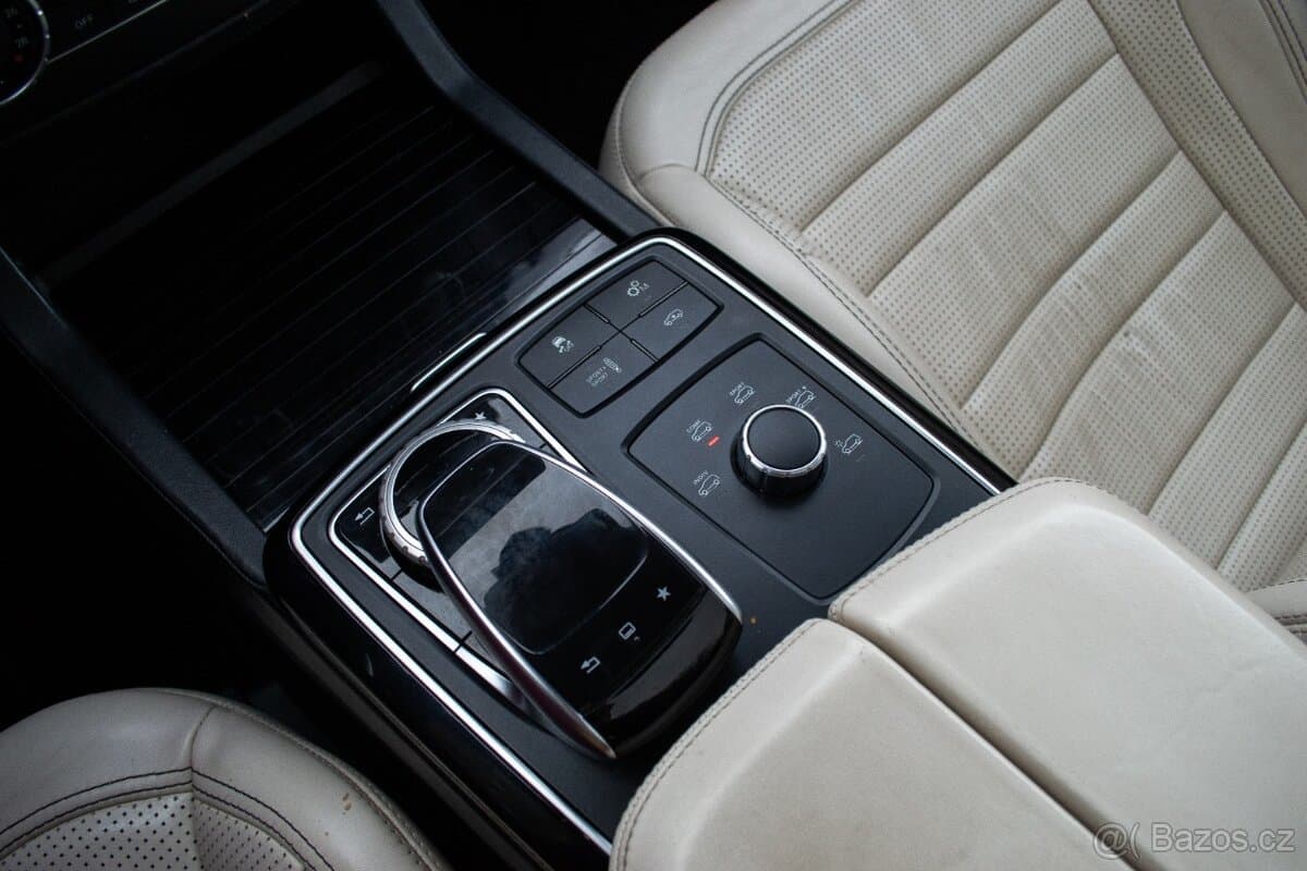 2016 Mercedes-Benz GL - 12