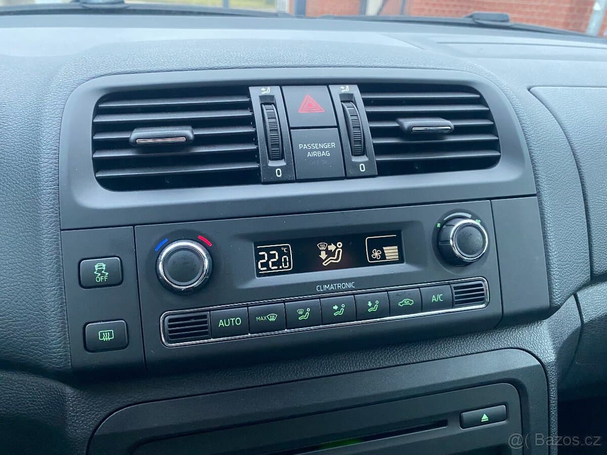 Škoda ROOMSTER - 12