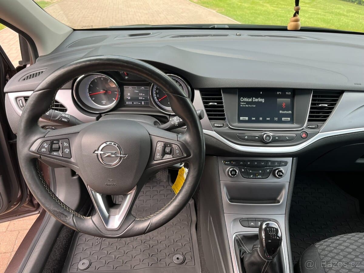 2016 Opel ASTRA - 12