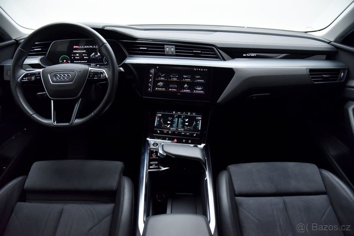 2022 Audi E-TRON - 12