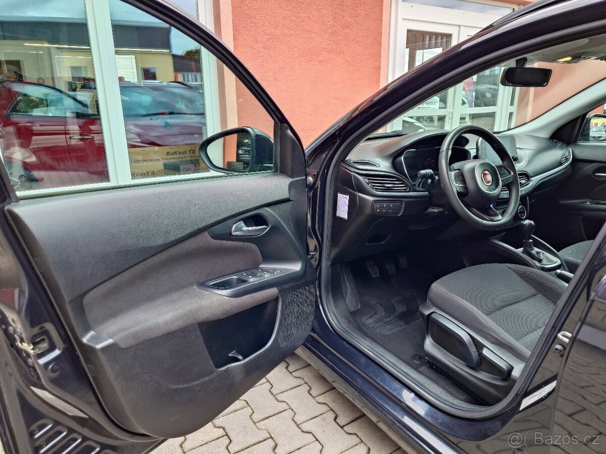 2018 Fiat TIPO - 12