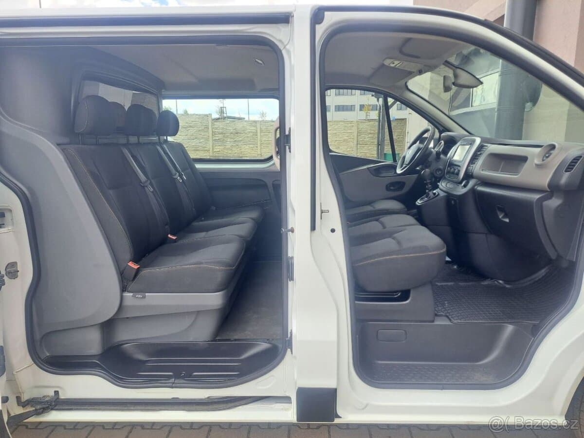 2018 Renault TRAFIC - 12