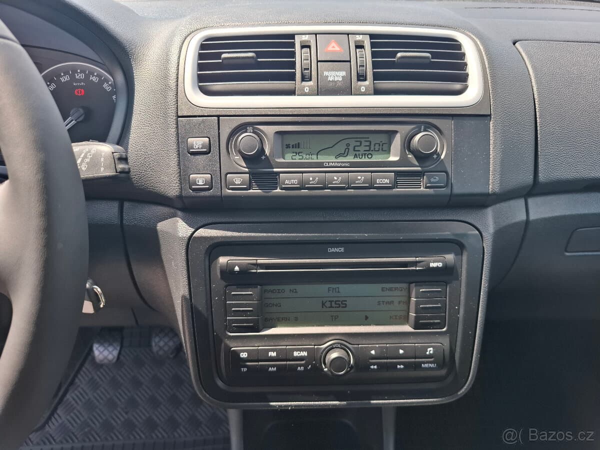 2010 Škoda FABIA - 12