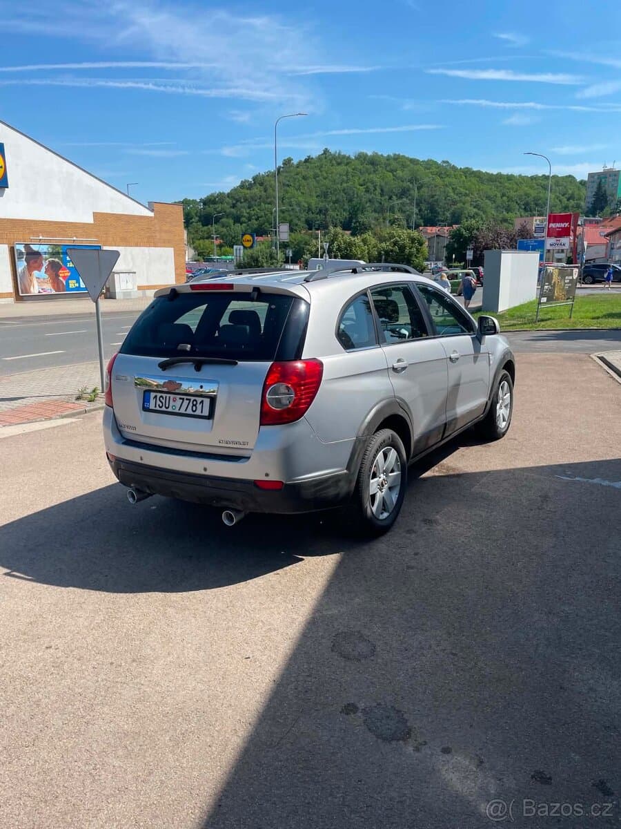 2007 Chevrolet CAPTIVA - 12