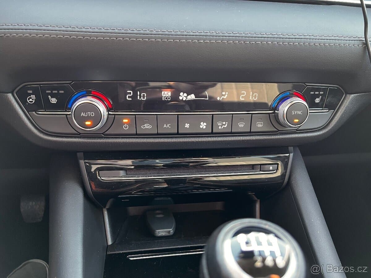 2019 Mazda 6 - 12