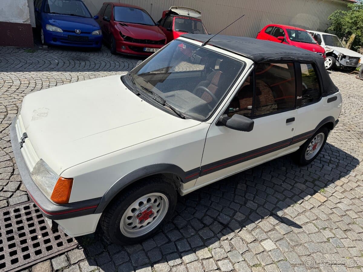 1988 Peugeot 205 - 12