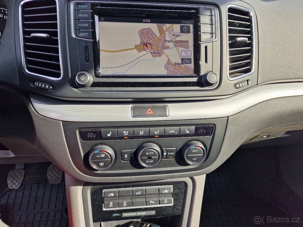 2015 Volkswagen SHARAN - 12