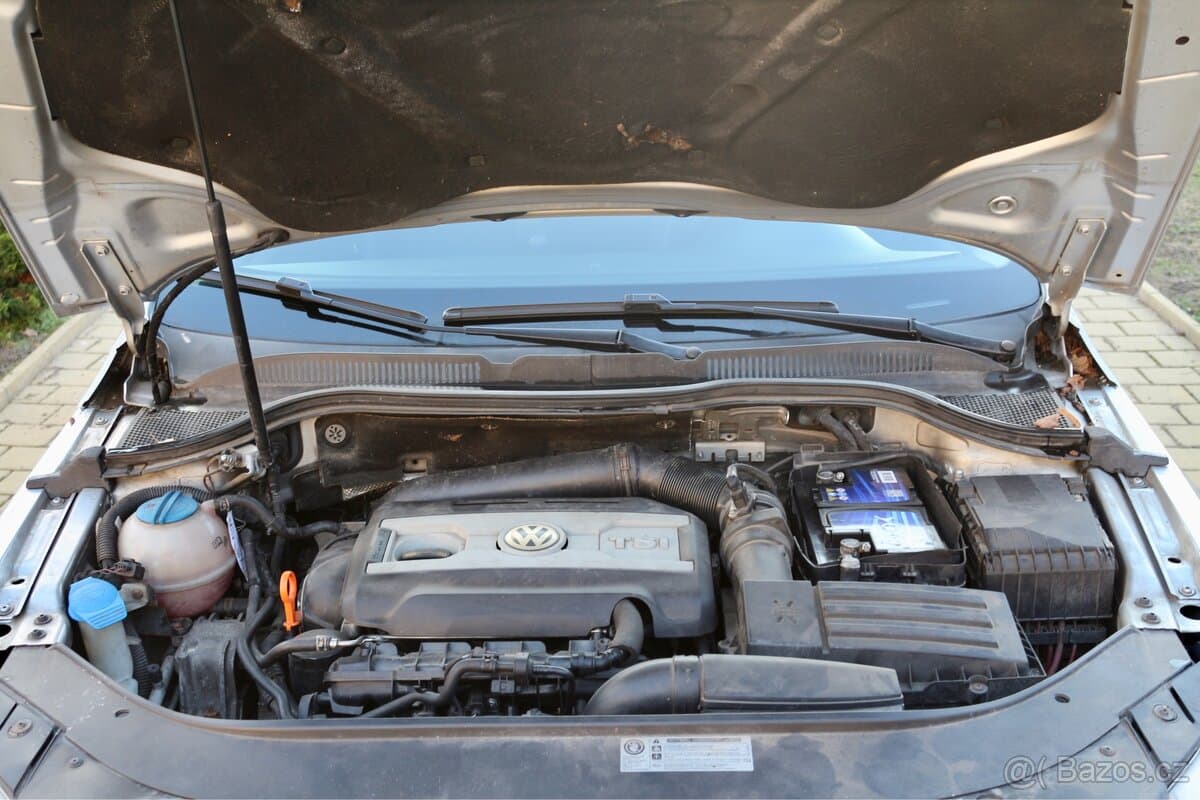 2009 Volkswagen PASSAT CC - 12