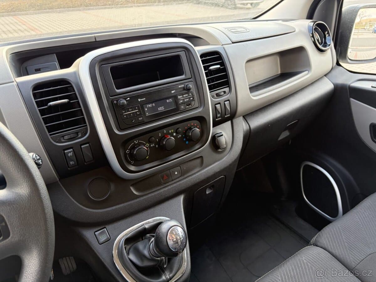 2018 Renault TRAFIC - 12
