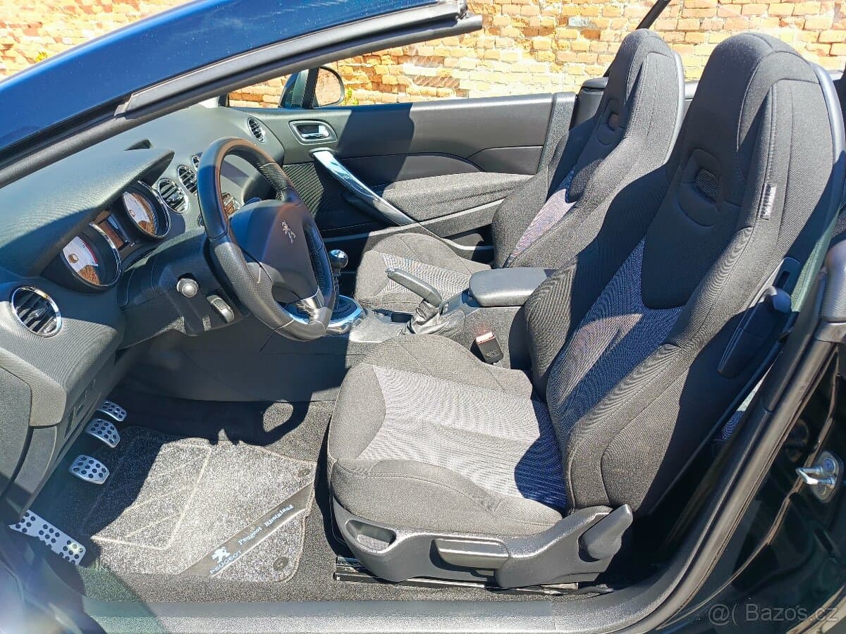 2012 Peugeot 308 - 12