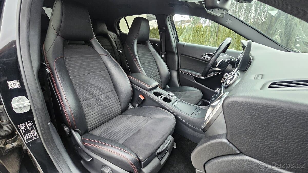 2017 Mercedes-Benz GLA - 12