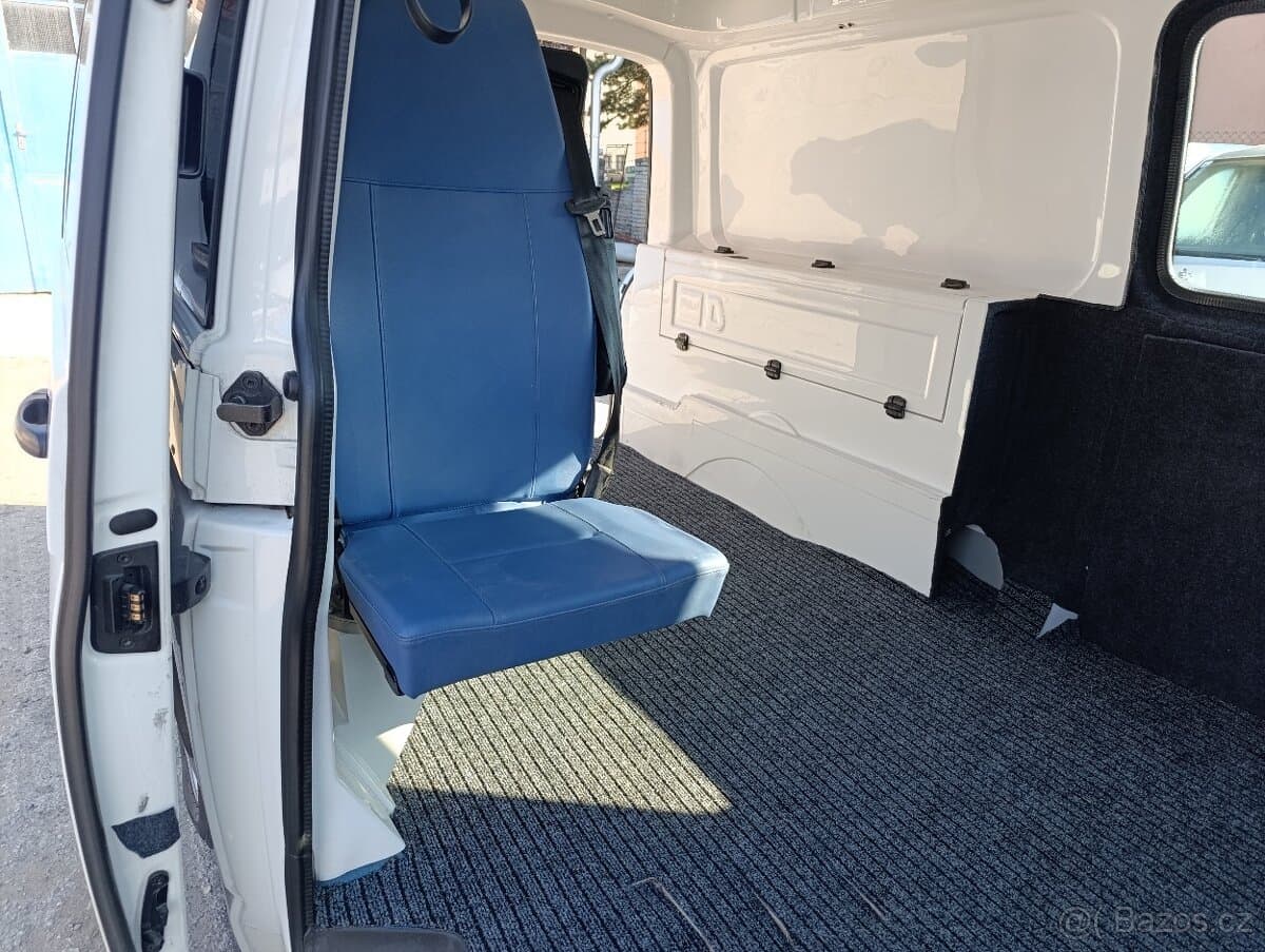 2017 Volkswagen TRANSPORTER - 12