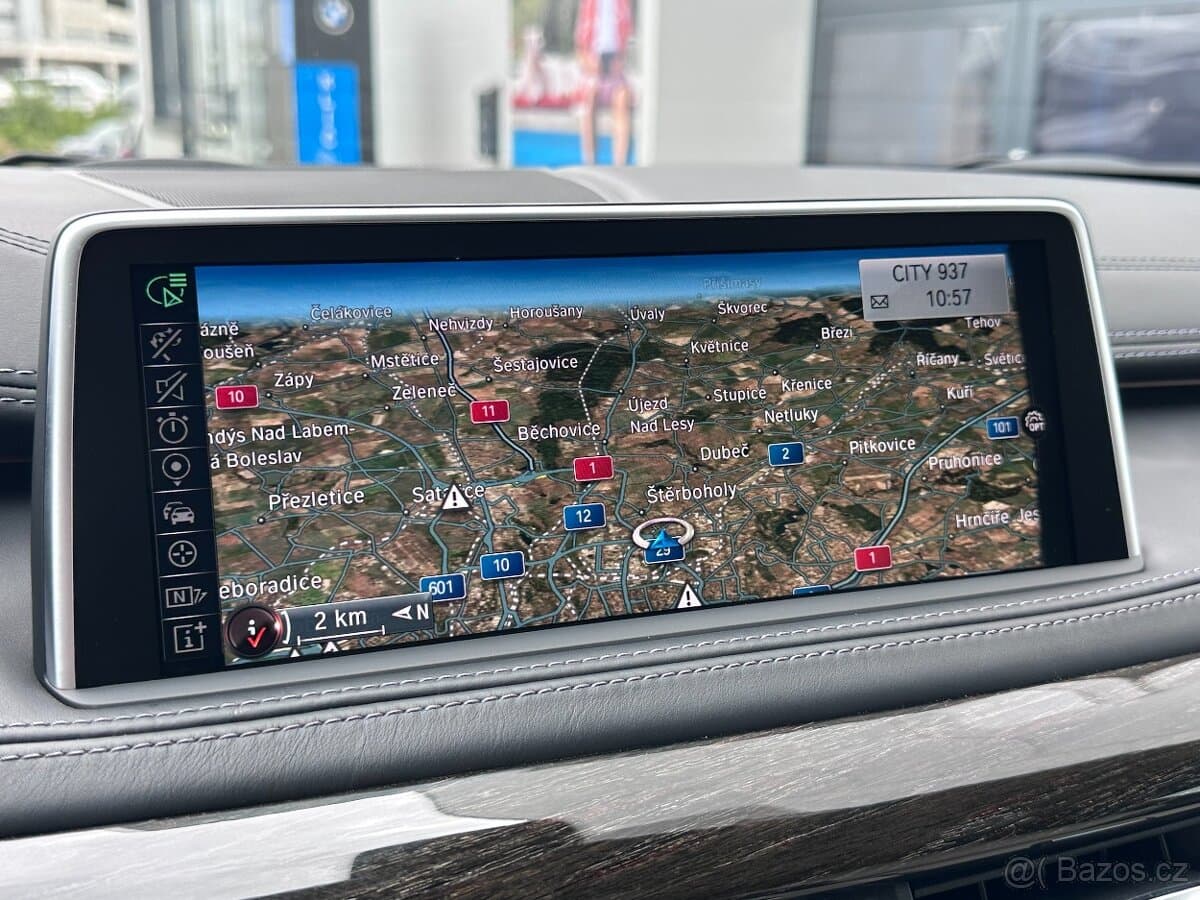 2015 BMW X6 - 12