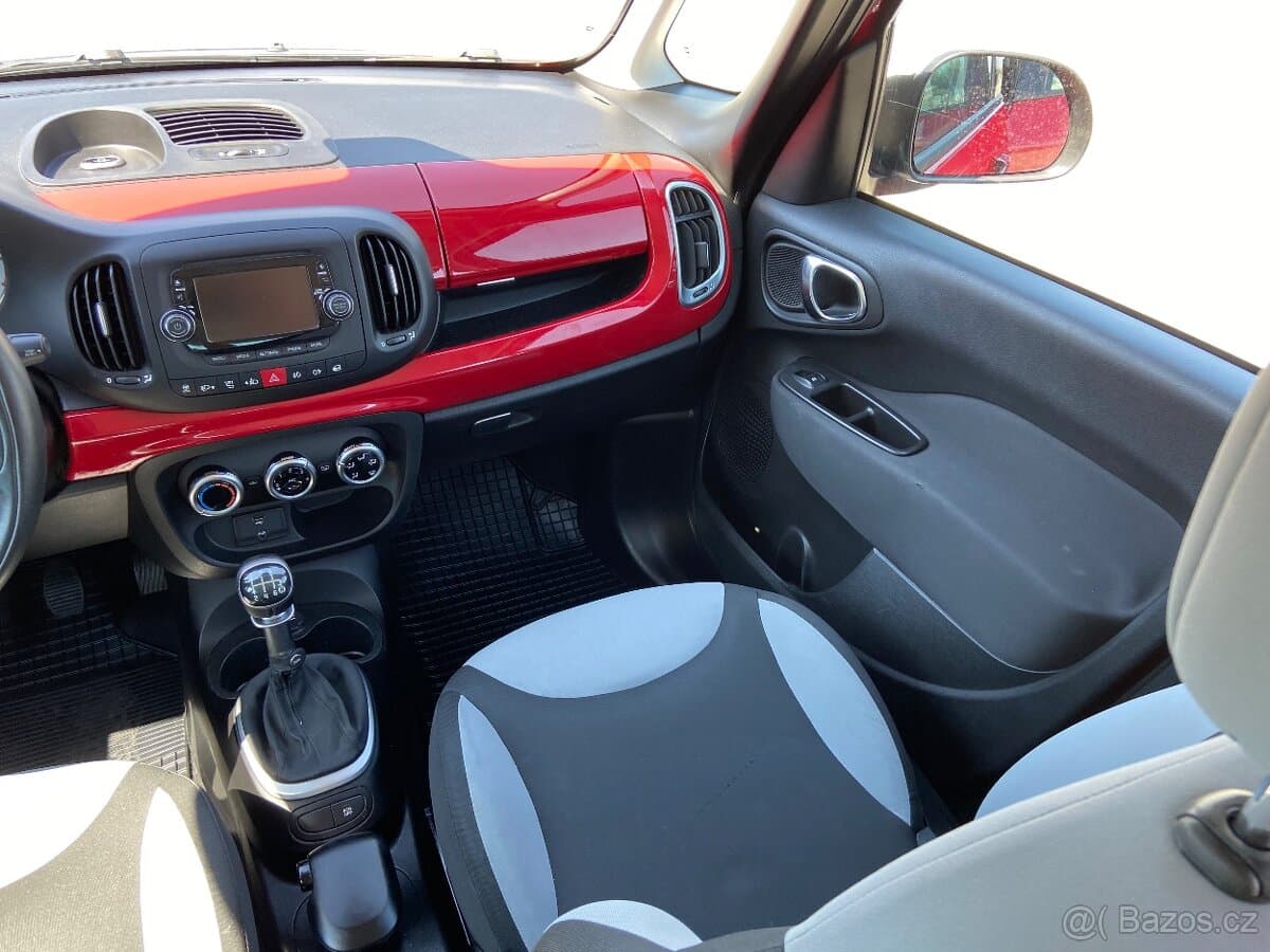 2014 Fiat 500L - 12