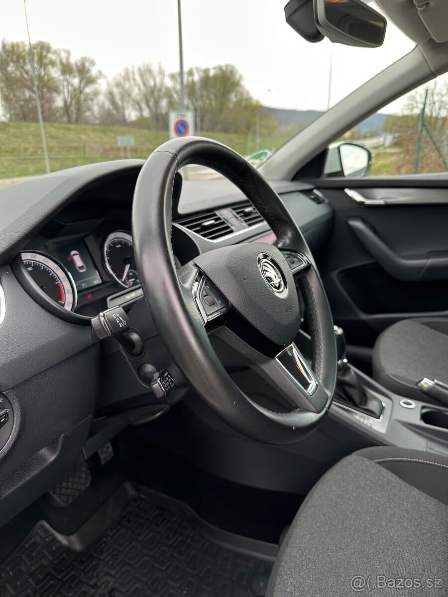 2019 Škoda OCTAVIA - 12