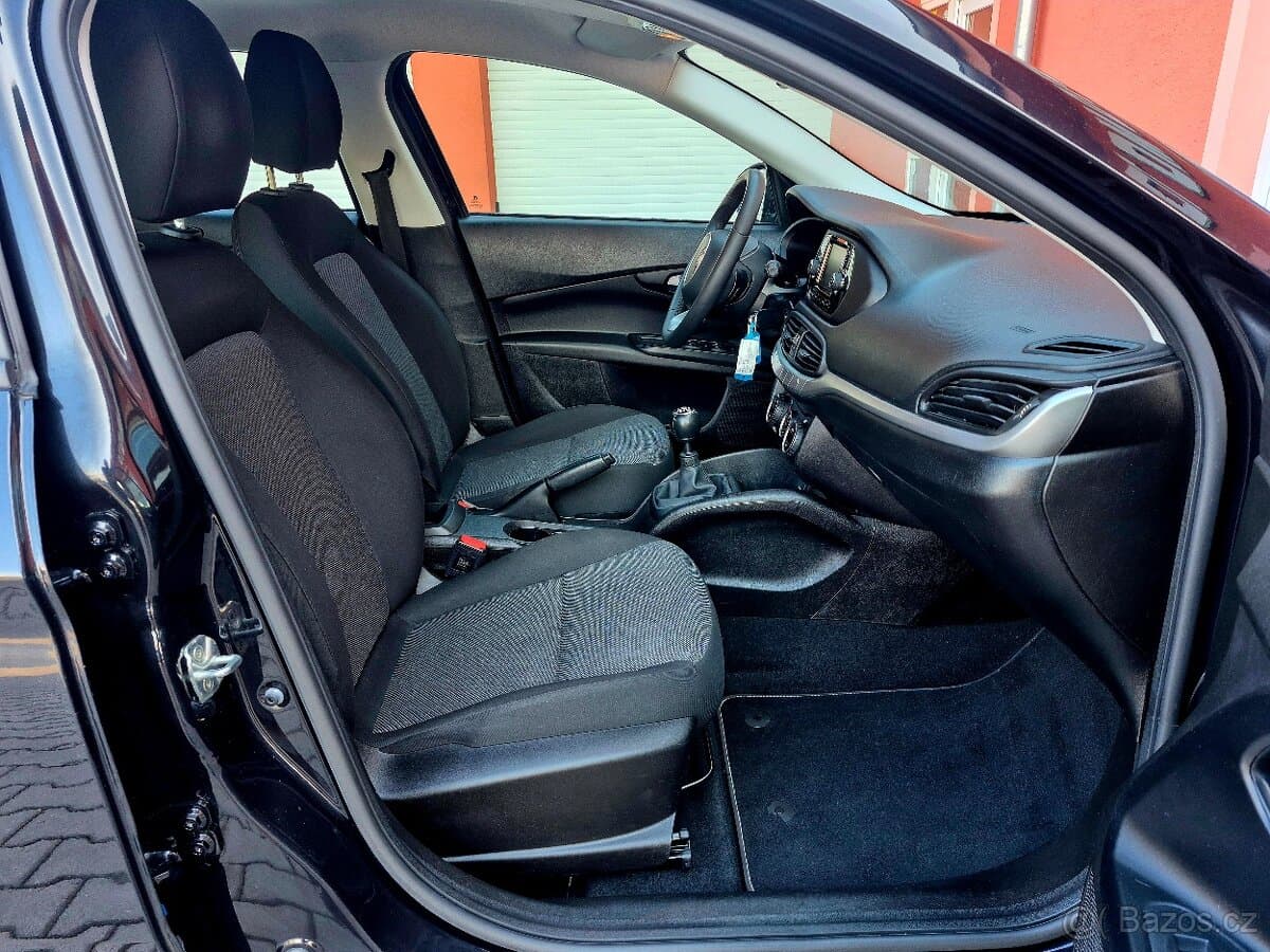 2019 Fiat TIPO - 12