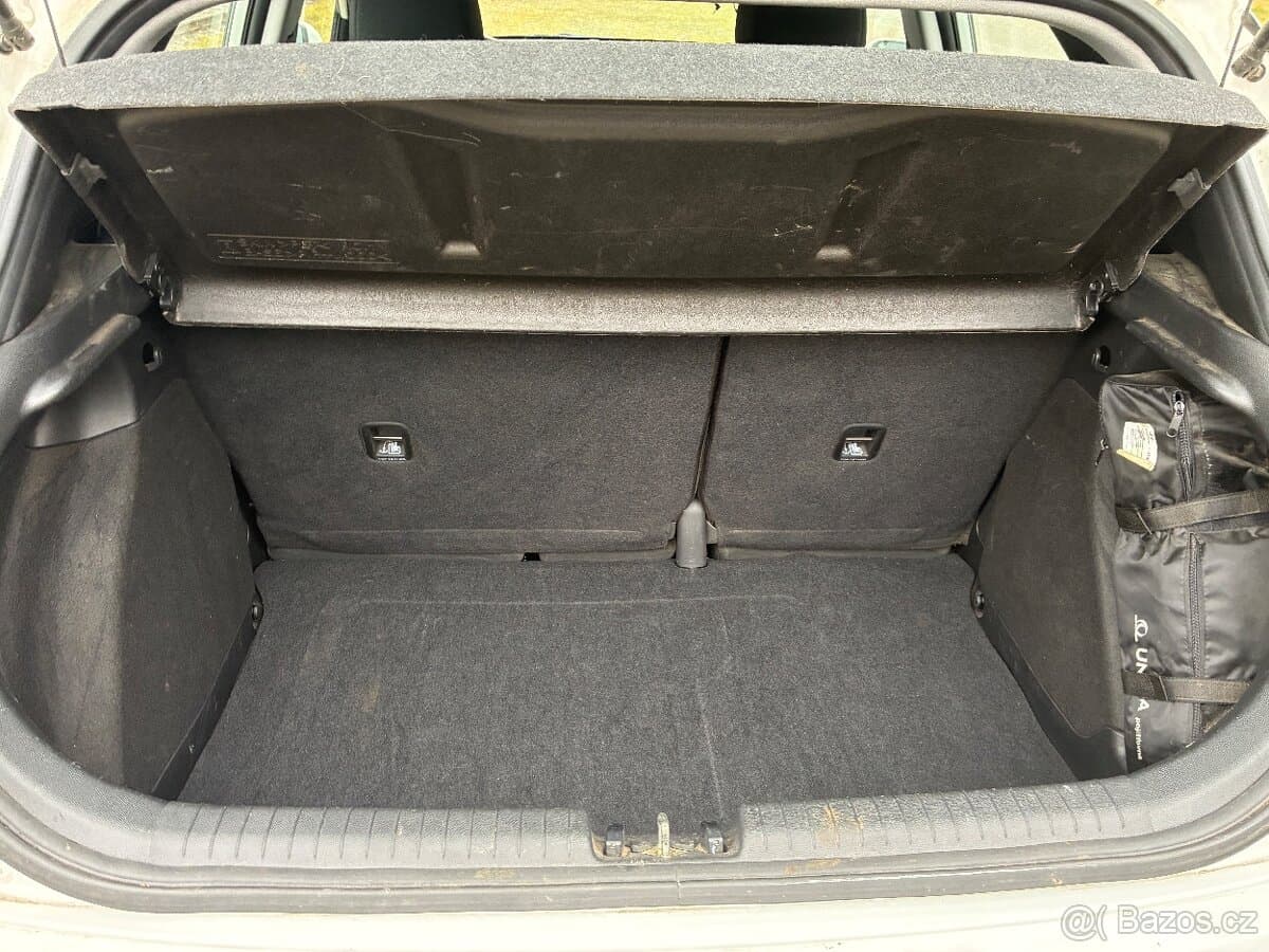 2019 Hyundai i20 - 12