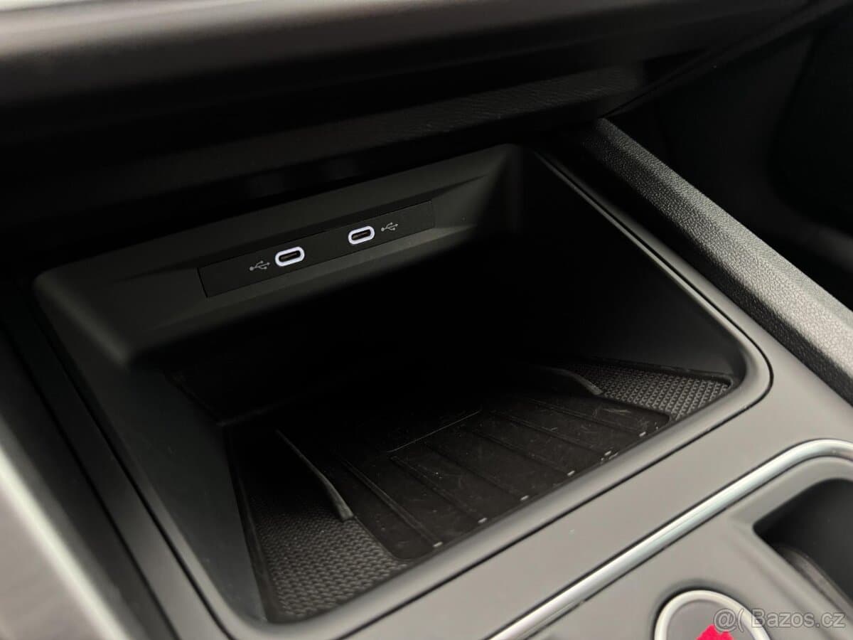 2024 Seat LEON - 12