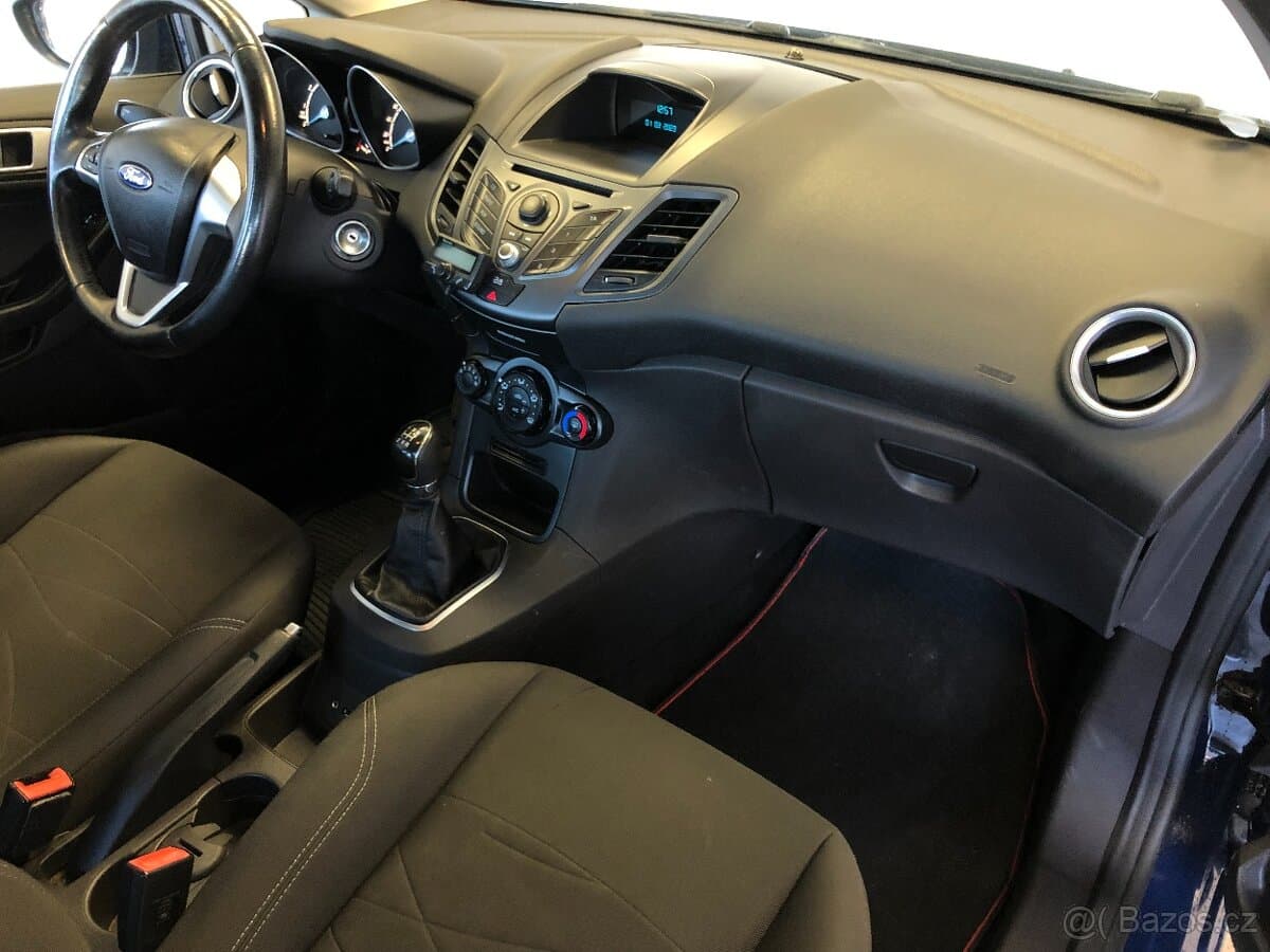 2014 Ford FIESTA - 12