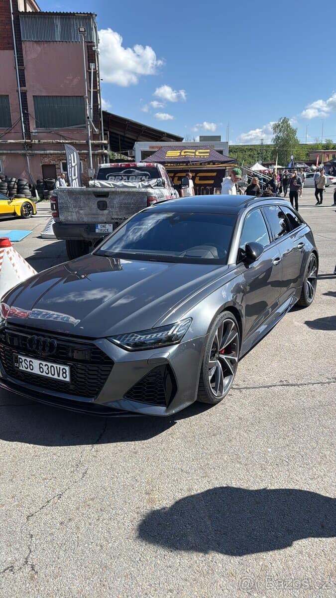 2024 Audi RS6 - 12