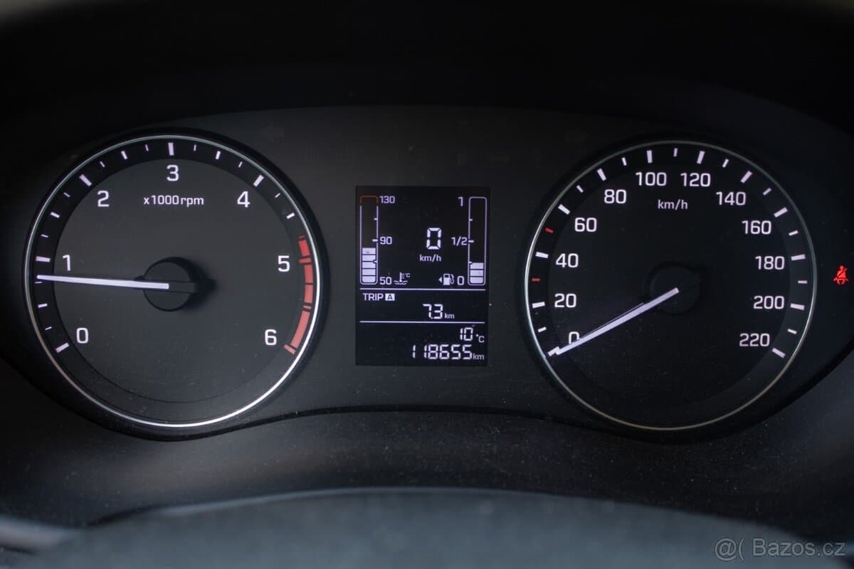 2017 Hyundai i20 - 12