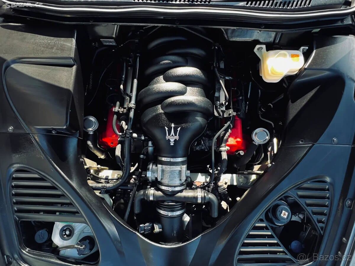 2006 Maserati QUATTROPORTE - 12