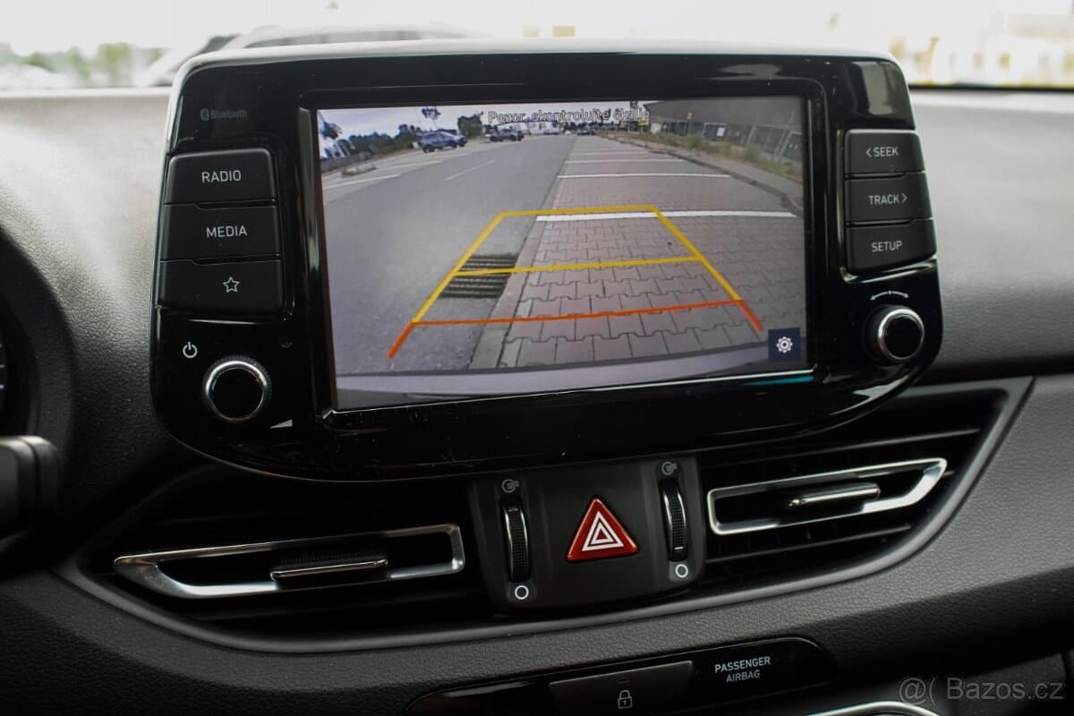 2022 Hyundai i30 - 12