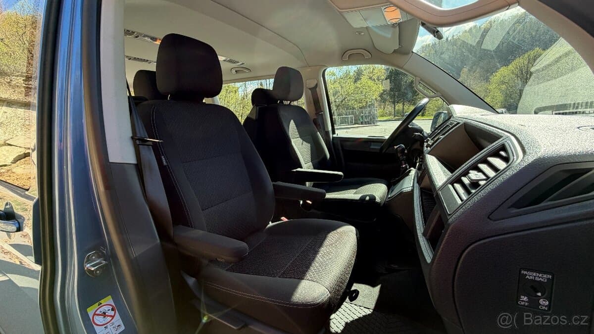 2018 Volkswagen MULTIVAN - 12
