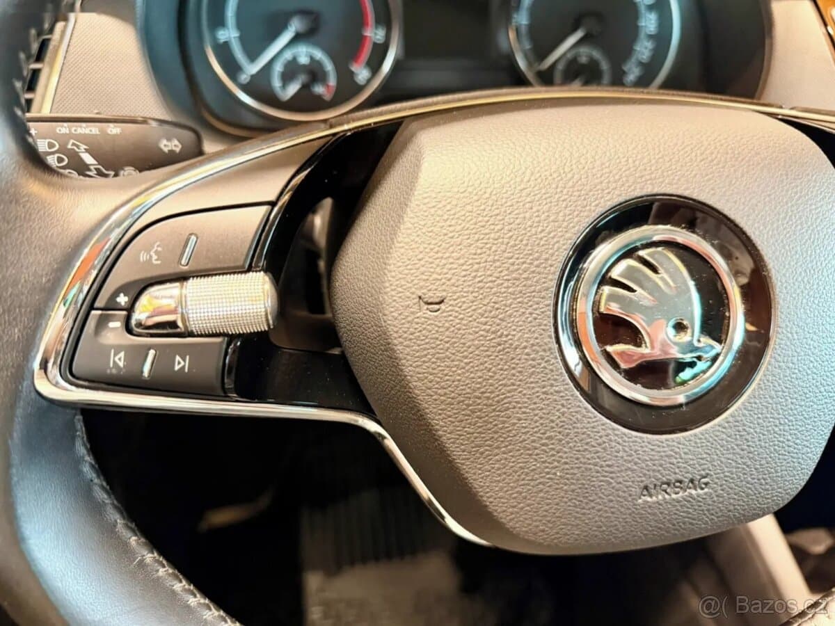 2022 Škoda FABIA - 12
