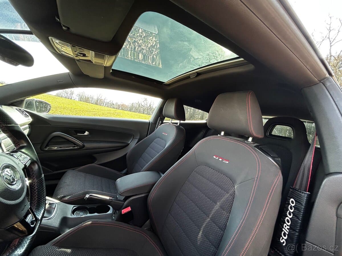 2013 Volkswagen SCIROCCO - 12