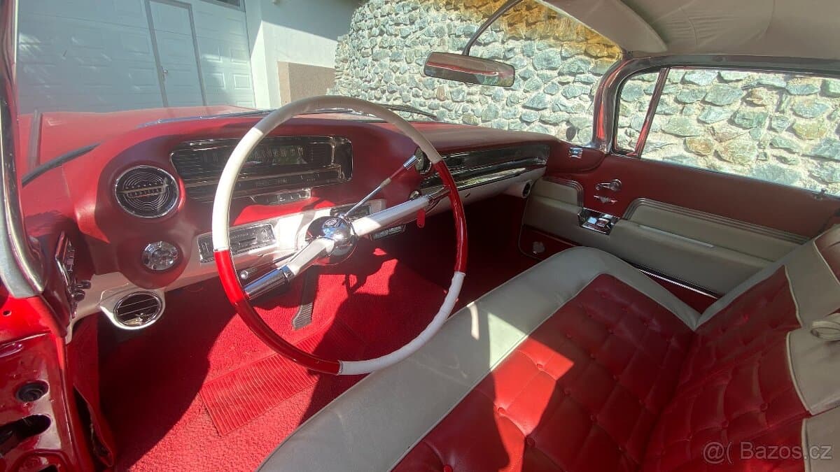 1959 Cadillac DEVILLE - 12