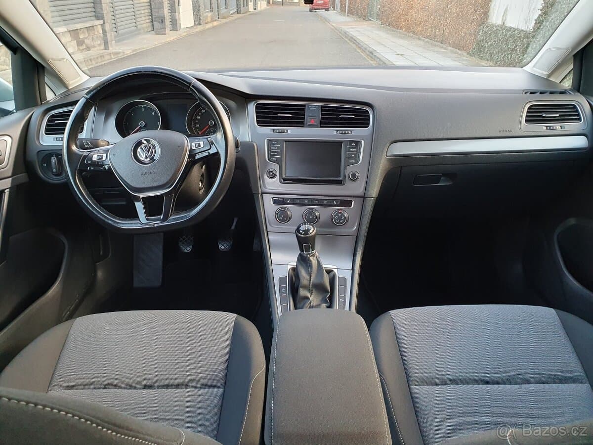 2016 Volkswagen GOLF - 12