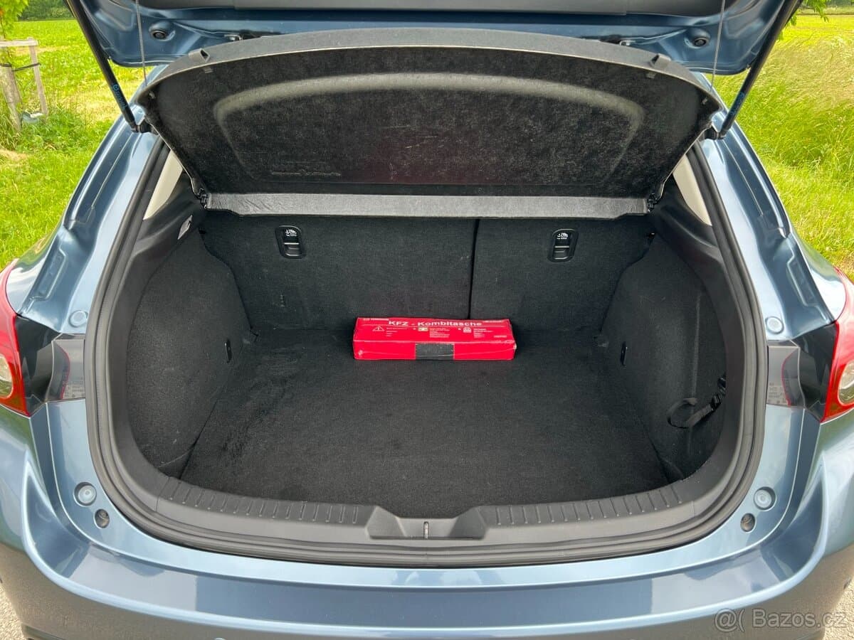 2014 Mazda 3 - 12