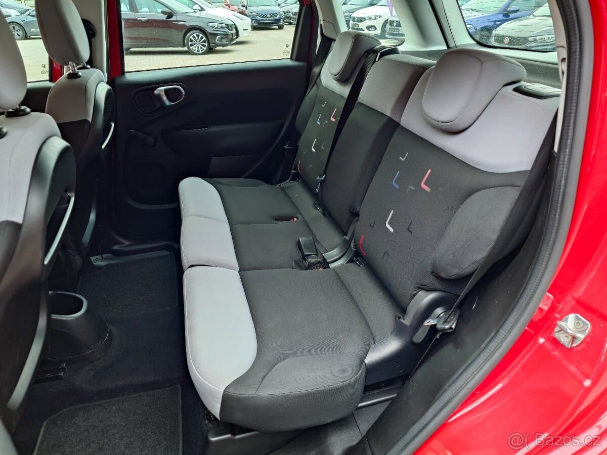 2017 Fiat 500L - 12