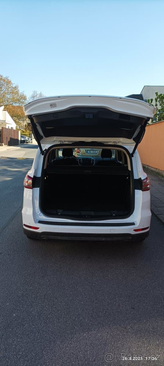 2019 Ford S-MAX - 12