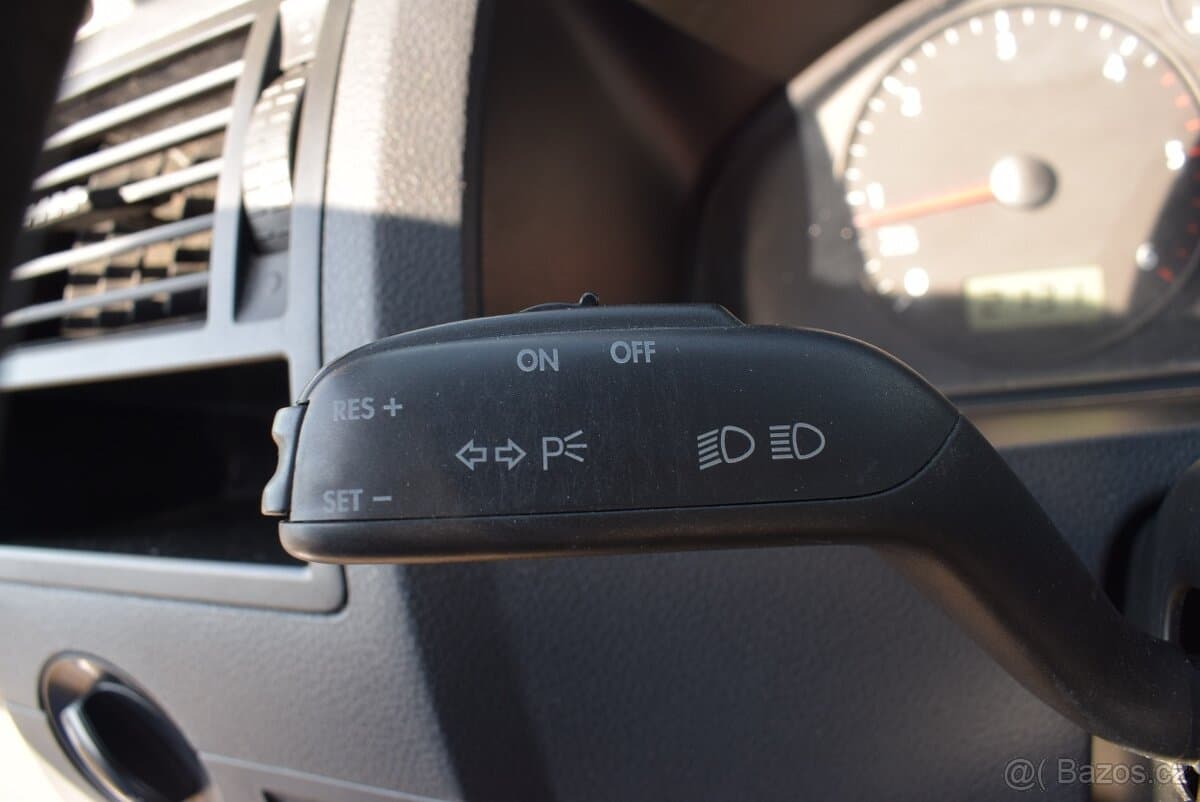 2007 Volkswagen TRANSPORTER - 12