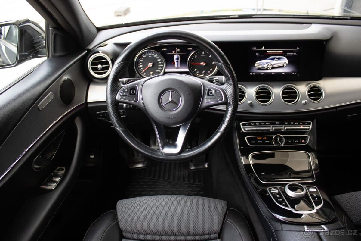 2017 Mercedes-Benz OSTATNÍ - 12