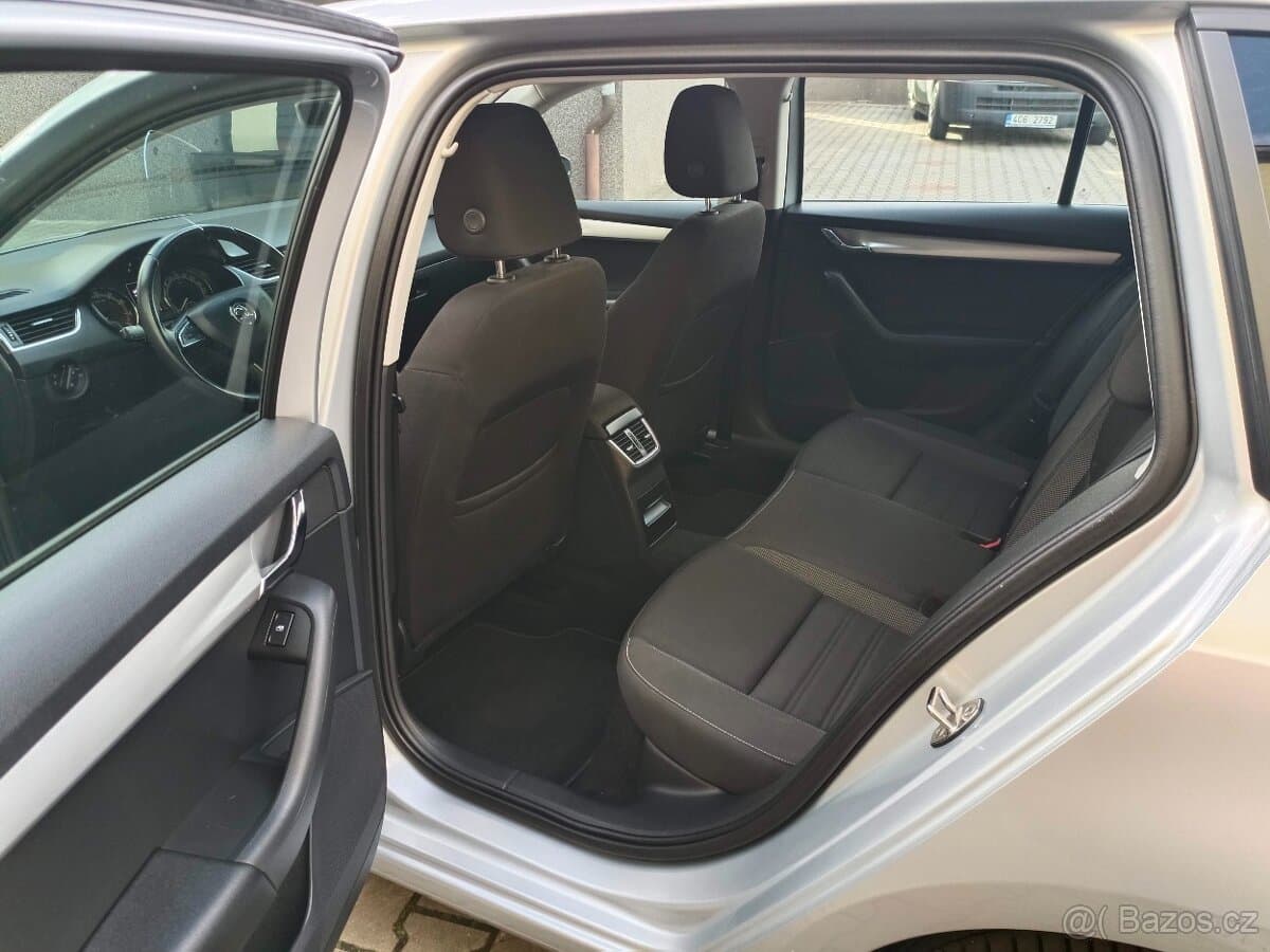 2020 Škoda OCTAVIA - 12