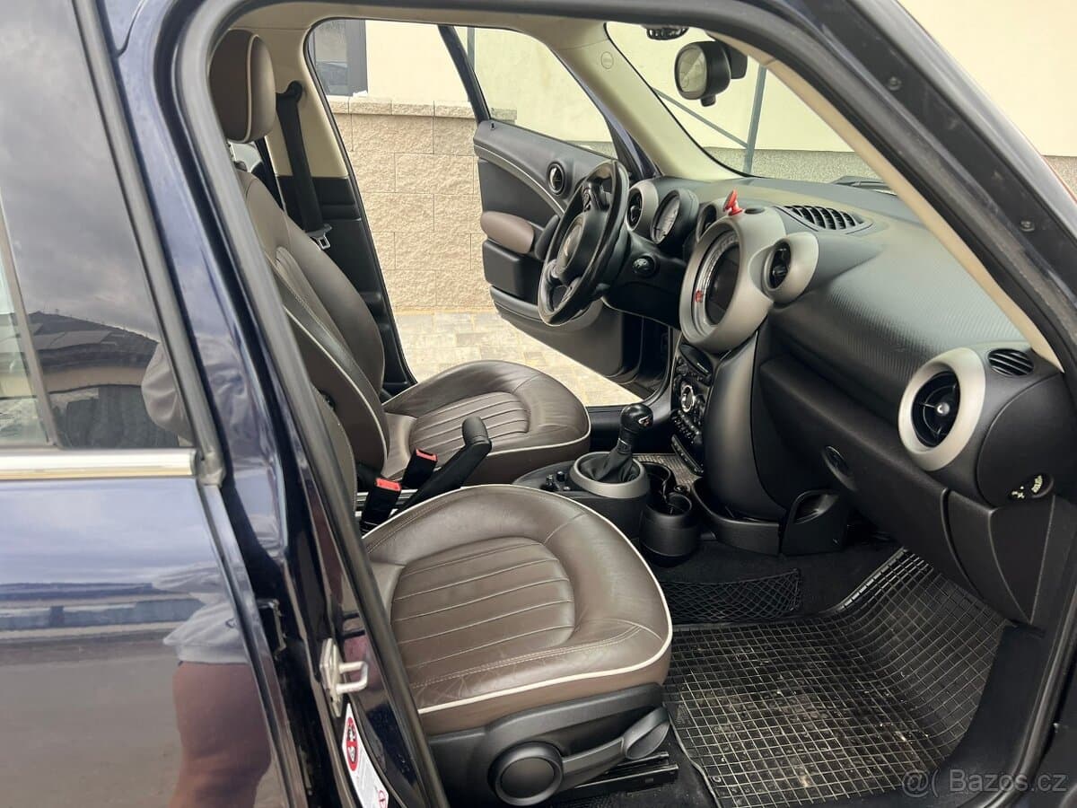 2011 Mini COUNTRYMAN - 12