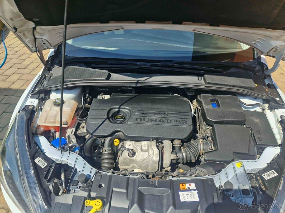 2016 Ford FOCUS - 12