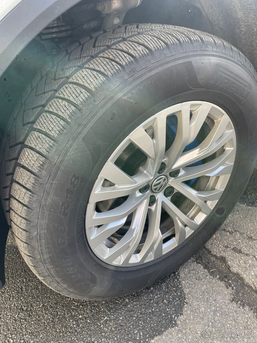 Volkswagen TOUAREG - 12