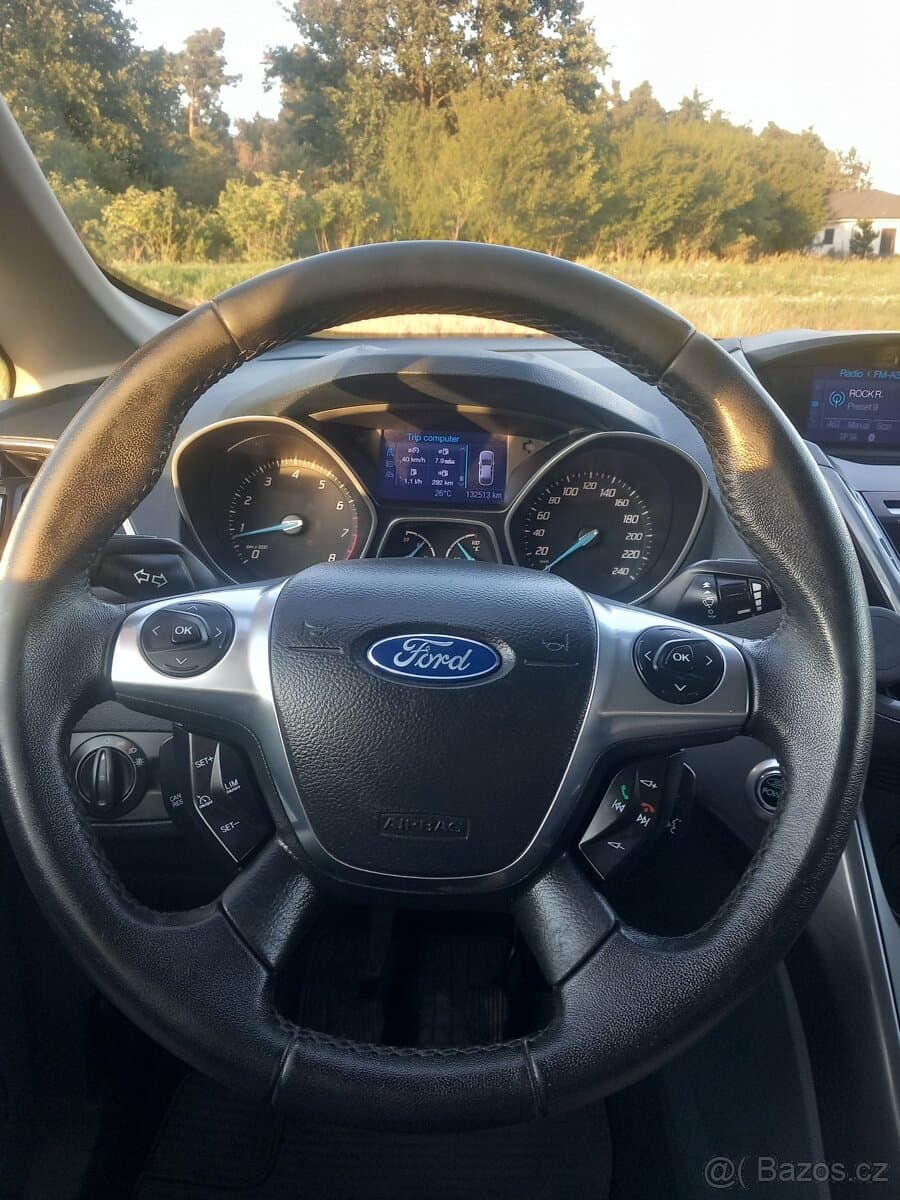 2013 Ford C-MAX - 12