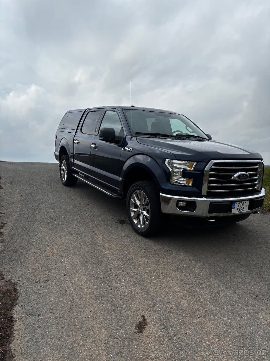 2015 Ford F-150 - 12