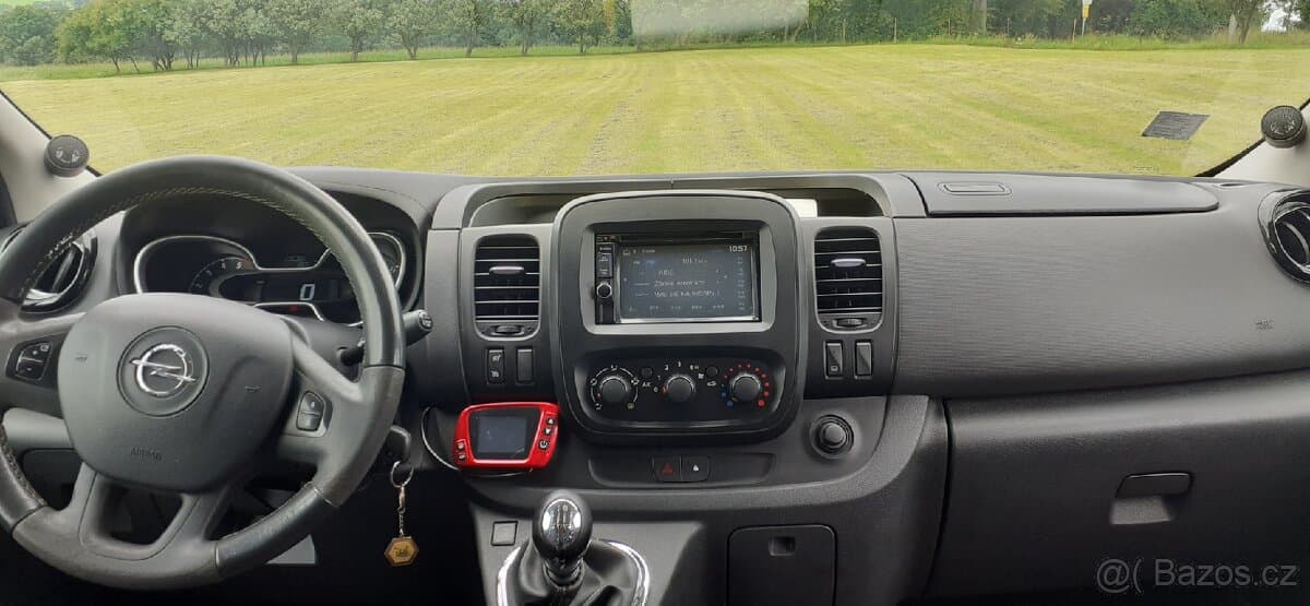 2015 Opel VIVARO - 12