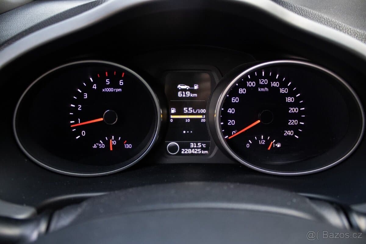 2015 Kia SPORTAGE - 12