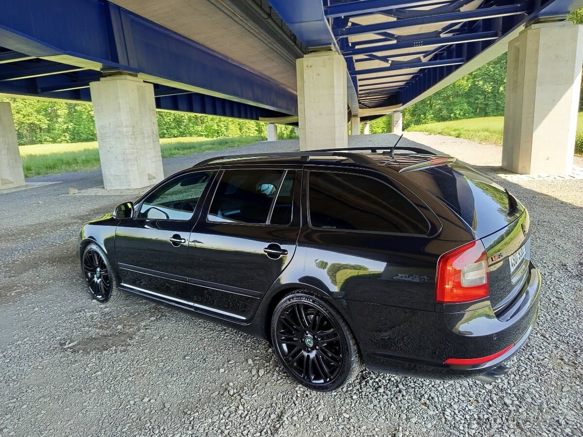 Škoda OCTAVIA - 12
