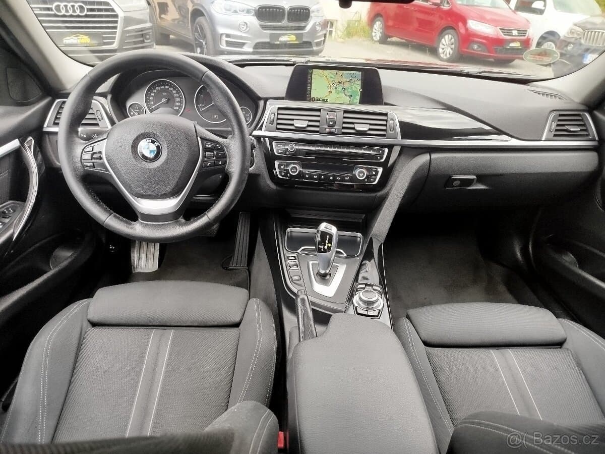 2015 BMW M3 - 12