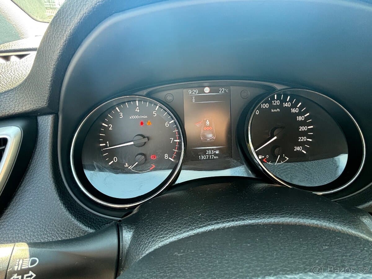 2014 Nissan QASHQAI - 12