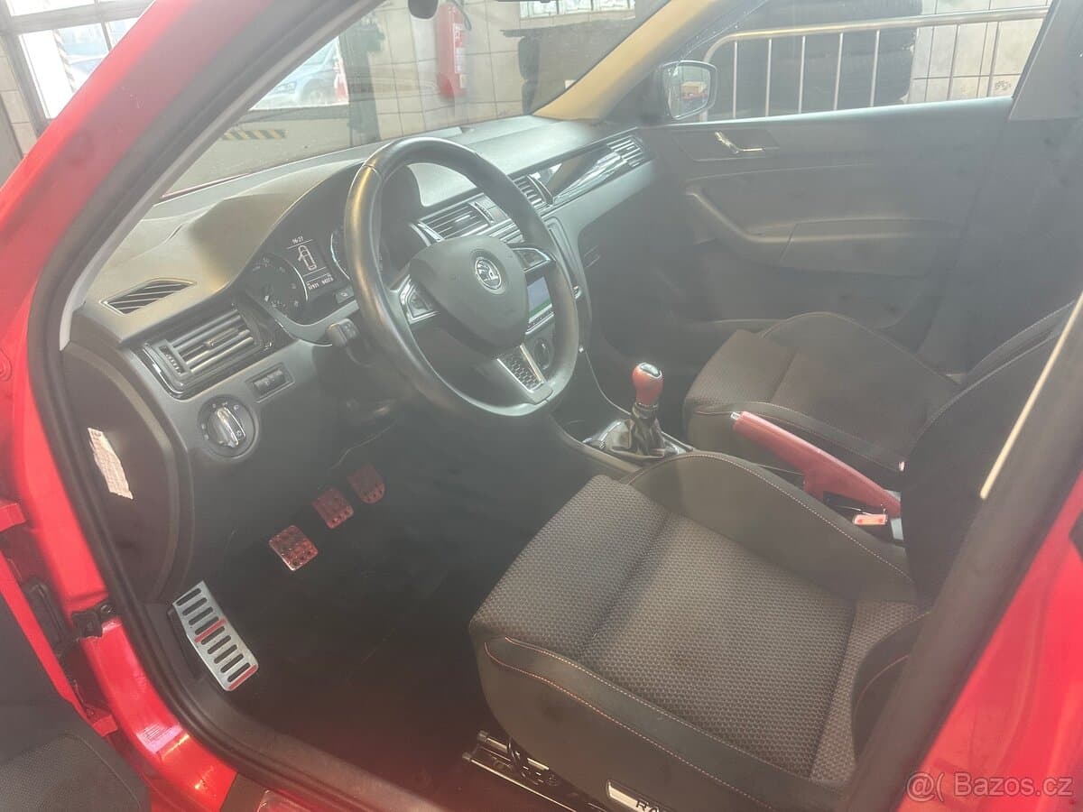 2014 Škoda RAPID - 12