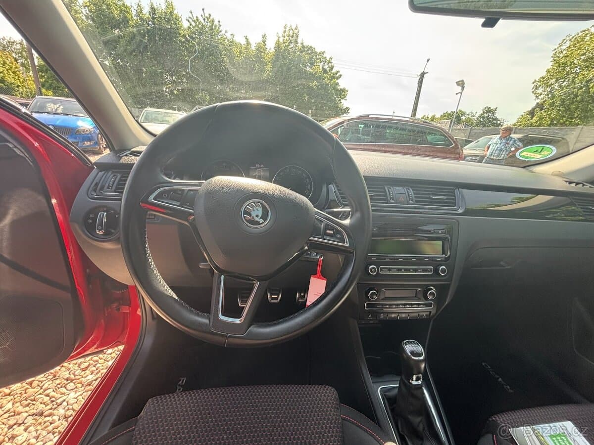 2015 Škoda RAPID - 12